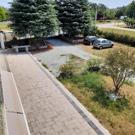 Casa Ena Nocleg ze śniadaniem 4*