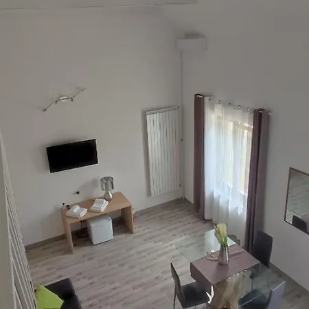 Casa Ena Bed & Breakfast Viverone
