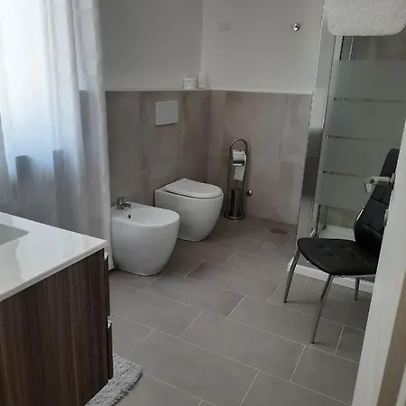 Nocleg ze śniadaniem Nautica Tarello - Casa Ena Beb Viverone