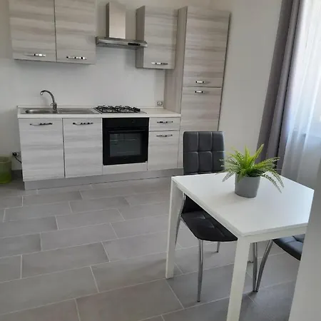 Nautica Tarello - Casa Ena Beb