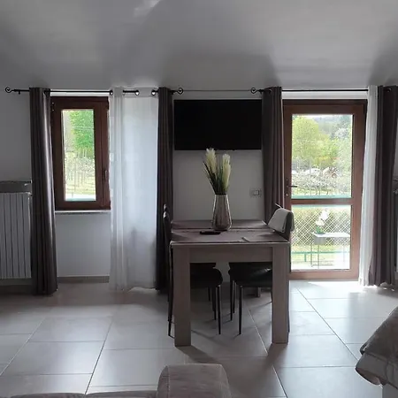 Casa Ena Nocleg ze śniadaniem 4*