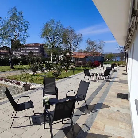 Nautica Tarello - Casa Ena Beb Bed & Breakfast *