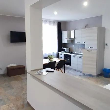 Nautica Tarello - Casa Ena Beb Bed & Breakfast *