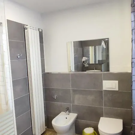 Nocleg ze śniadaniem Nautica Tarello - Casa Ena Beb Viverone