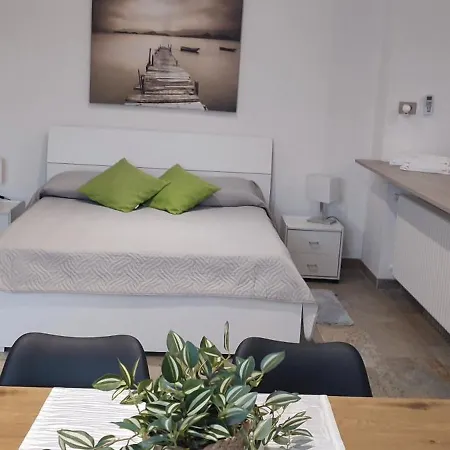 Casa Ena Bed & Breakfast