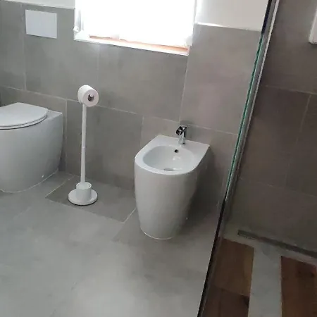 Nocleg ze śniadaniem Nautica Tarello - Casa Ena Beb Viverone