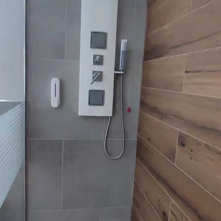 Nautica Tarello - Casa Ena Beb